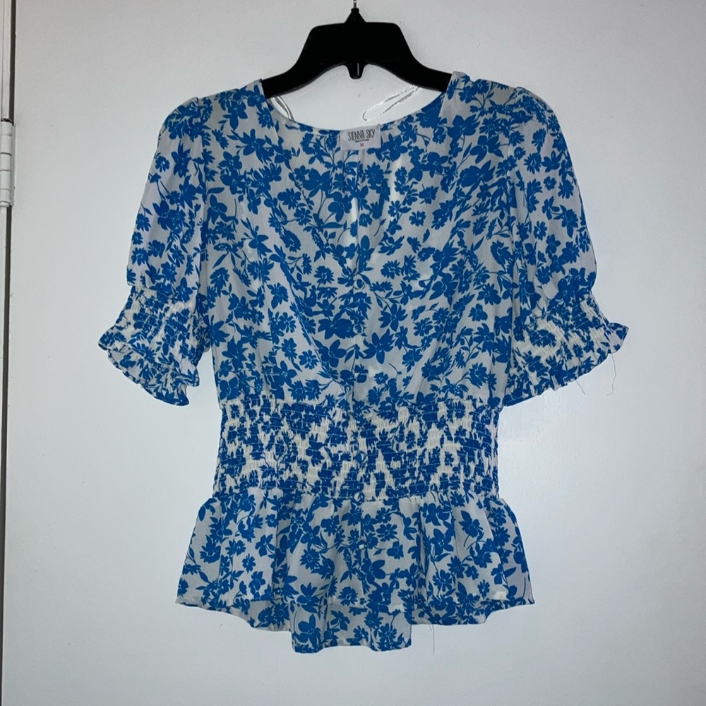 Adorable blue and white shirt!